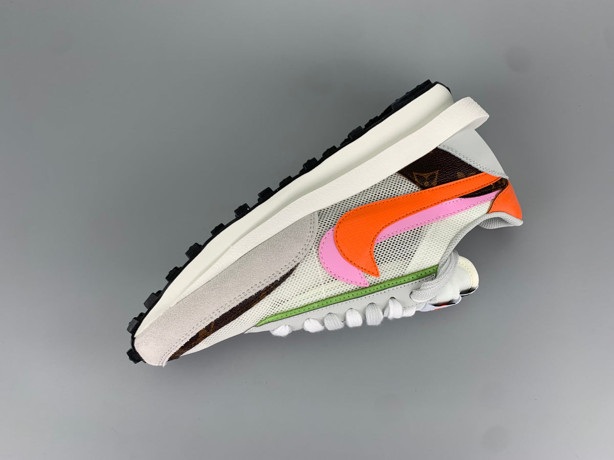 Nike LDV Waffle CLOT x sacai BV0076-002 Trainers - product image from the listing.