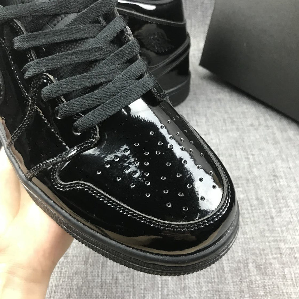 Black Patent Sneakers - Air Jordan 1 Mid BQ6472-002 - product image from the listing.
