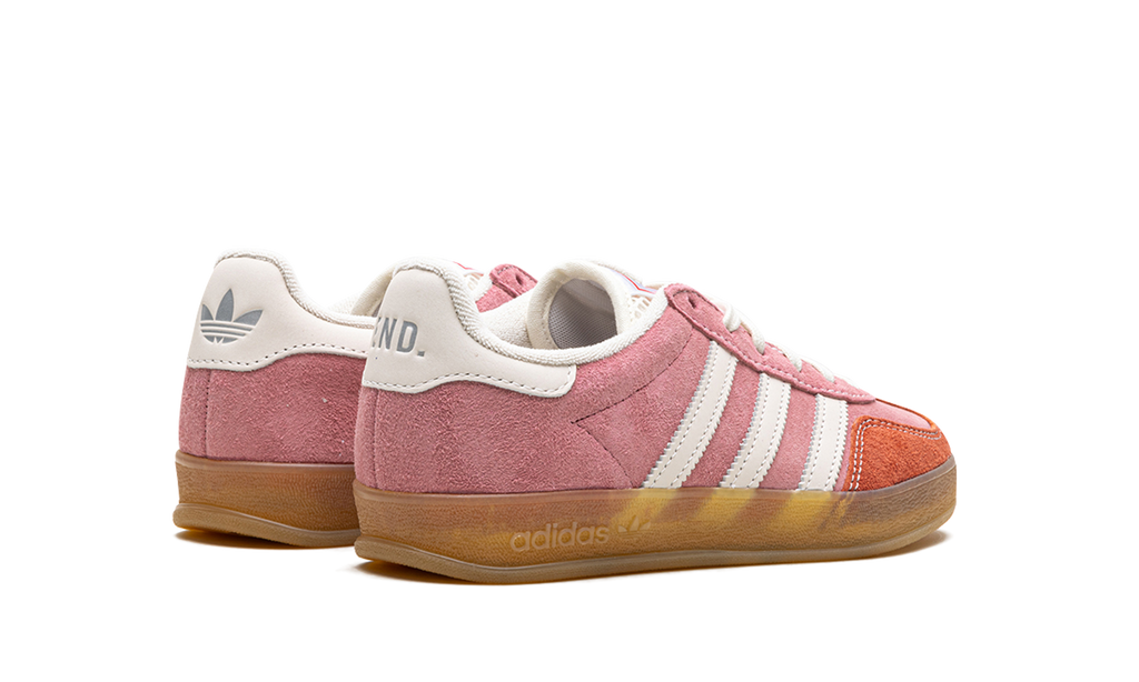 "Laundromat" Gazelle Indoor IH8543 - product image from the listing.