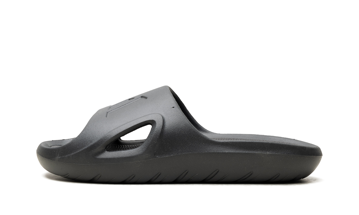 "Carbon Core Black" Adicane Slides HQ9915 - product image from the listing.