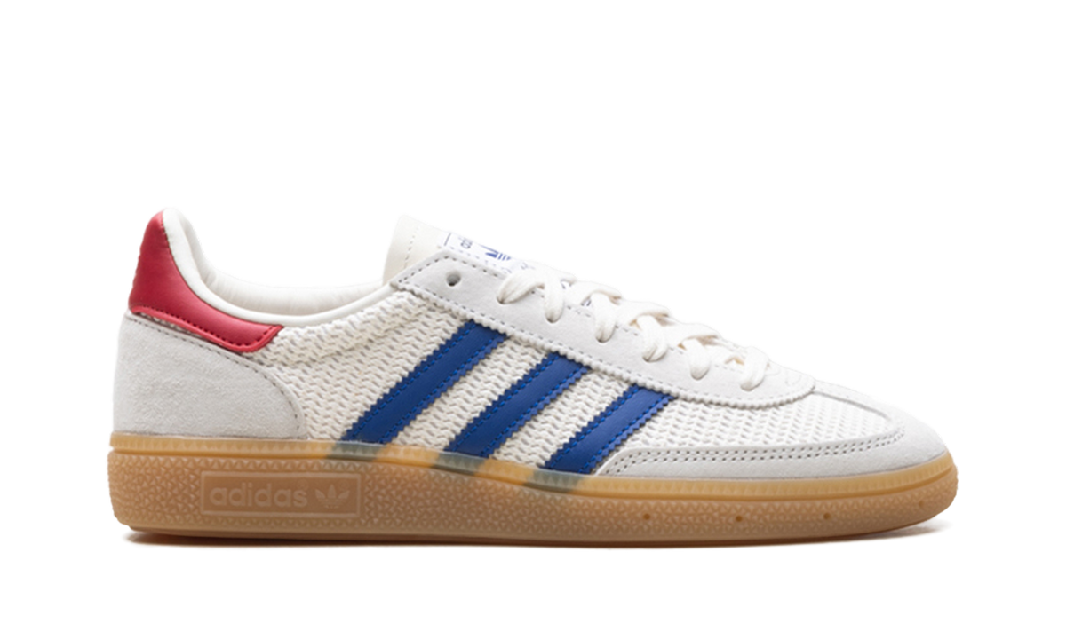 "Kith x Lionel Messi - White Collegiate Royal" Handball Spezial KJ2712 - product image from the listing.