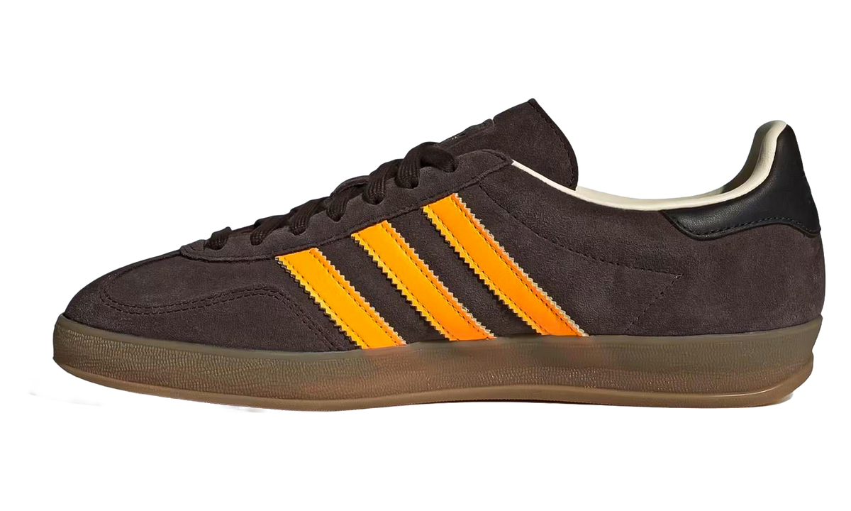 "Brown Lucid Tangerine Wonder White" Gazelle Indoor IH9659 - product image from the listing.