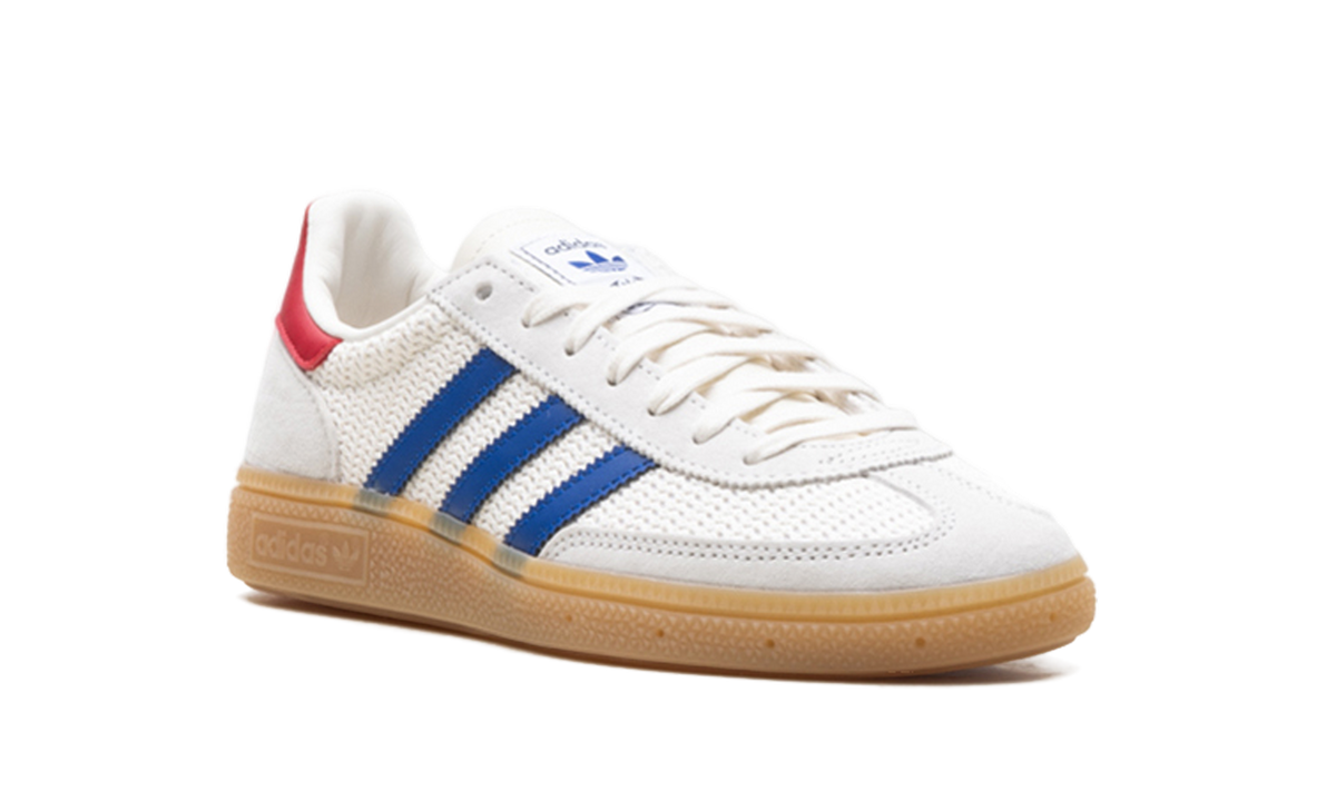 "Kith x Lionel Messi - White Collegiate Royal" Handball Spezial KJ2712 - product image from the listing.