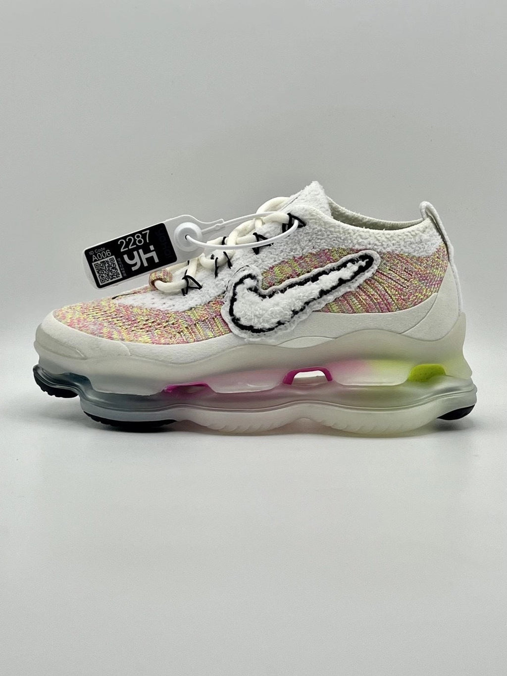 Nike Air Max Scorpion Sneakers in White Pink FJ6031-910 - product image from the listing.