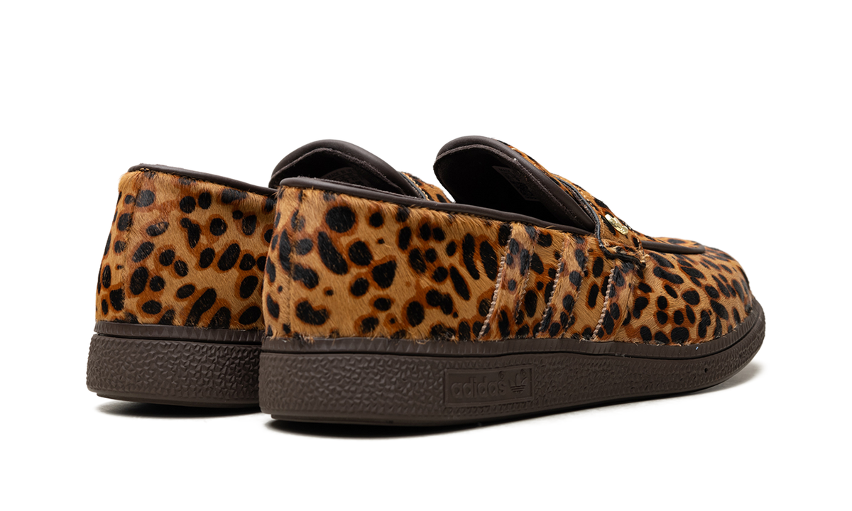 "Leopard Print Dark Brown" Handball Spezial Loafer KJ2526 - product image from the listing.