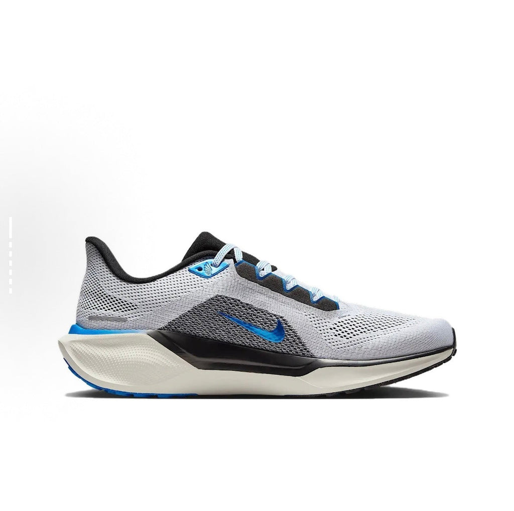 Nike Pegasus 41 Running Shoes in White Blue HV5218-100 - product image from the listing.