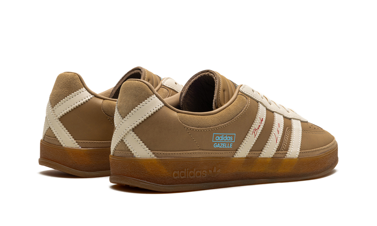 "Bad Bunny x Lionel Messi - Cardboard" Gazelle Indoor JR0182 - product image from the listing.