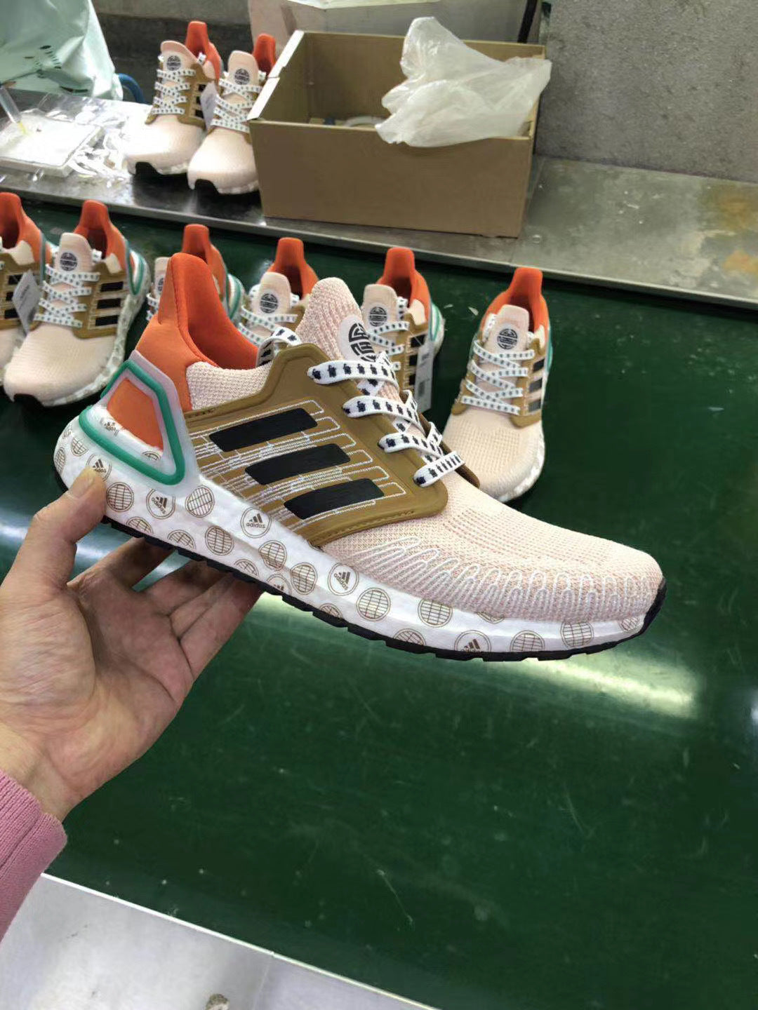 Adidas Ultra Boost 20 Guangzhou Limited Trainers FX8888 - product image from the listing.
