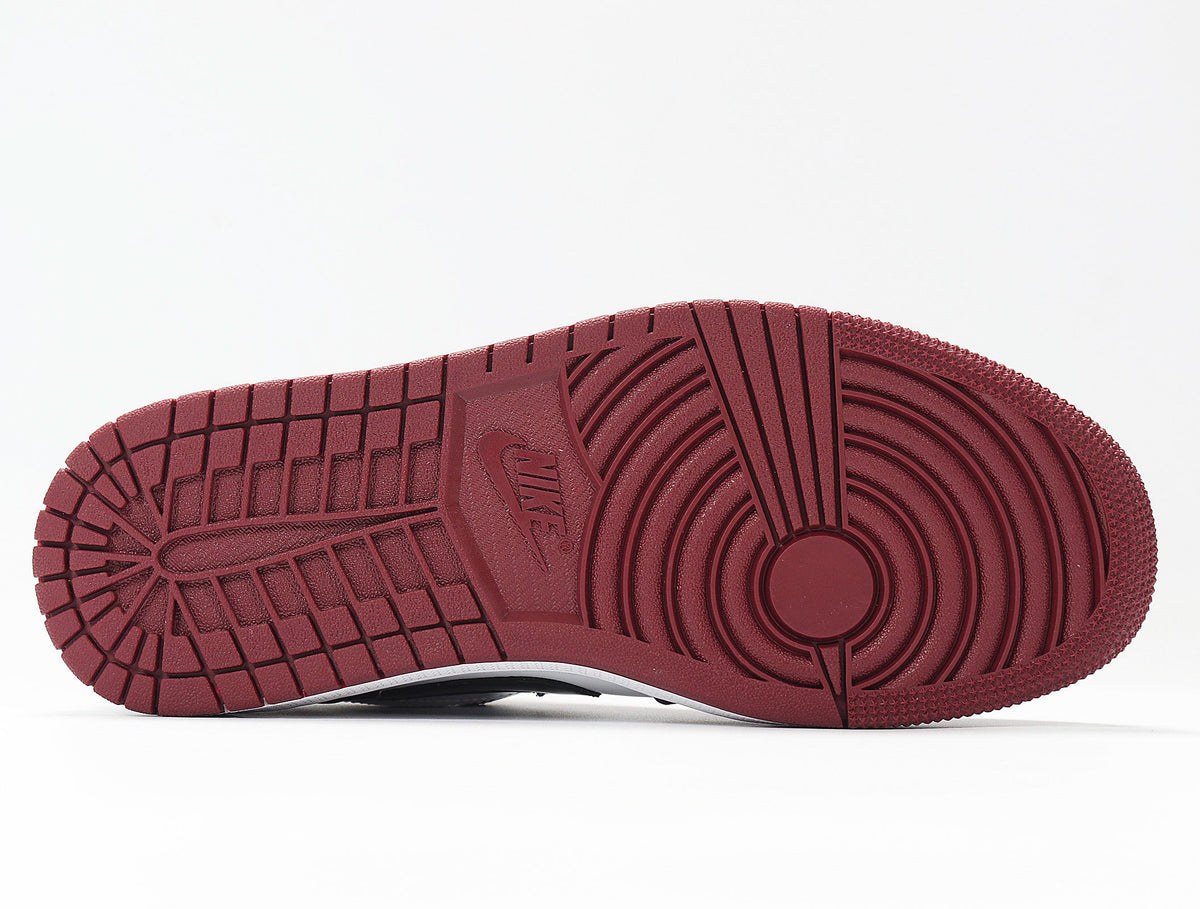 Air Jordan 1 Low Sneakers in Red and White 553558-604 - product image from the listing.