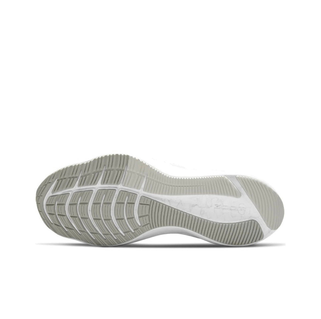 Nike Zoom Winflo 8 Running Shoes in White CW3421-104 - product image from the listing.