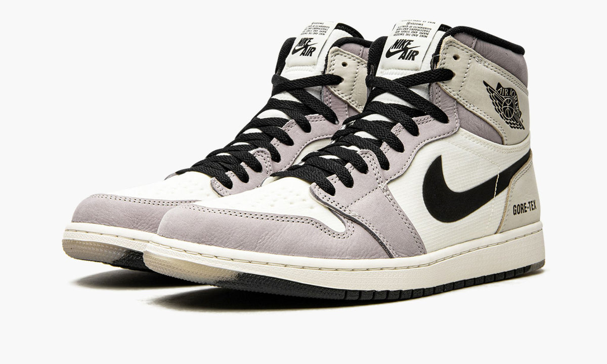 "Gore-Tex - Sail" Air Jordan 1 Element - product image from the listing.