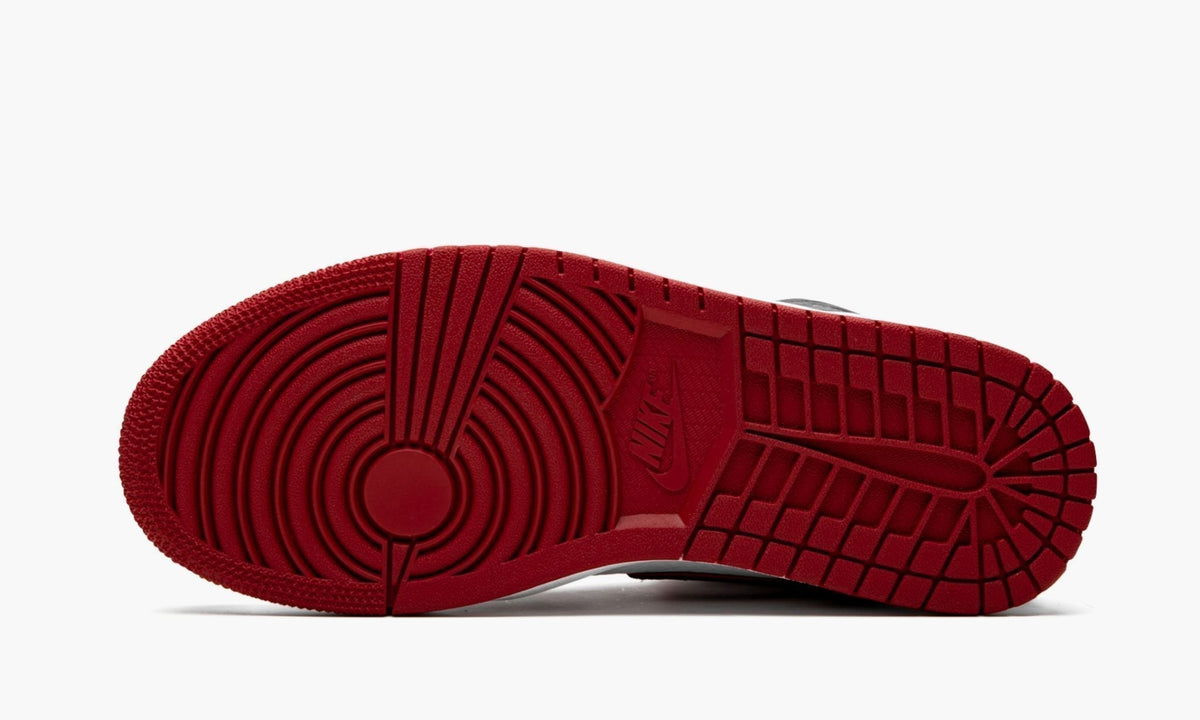 "Bloodline / Meant To Fly" Air Jordan 1 High OG - product image from the listing.