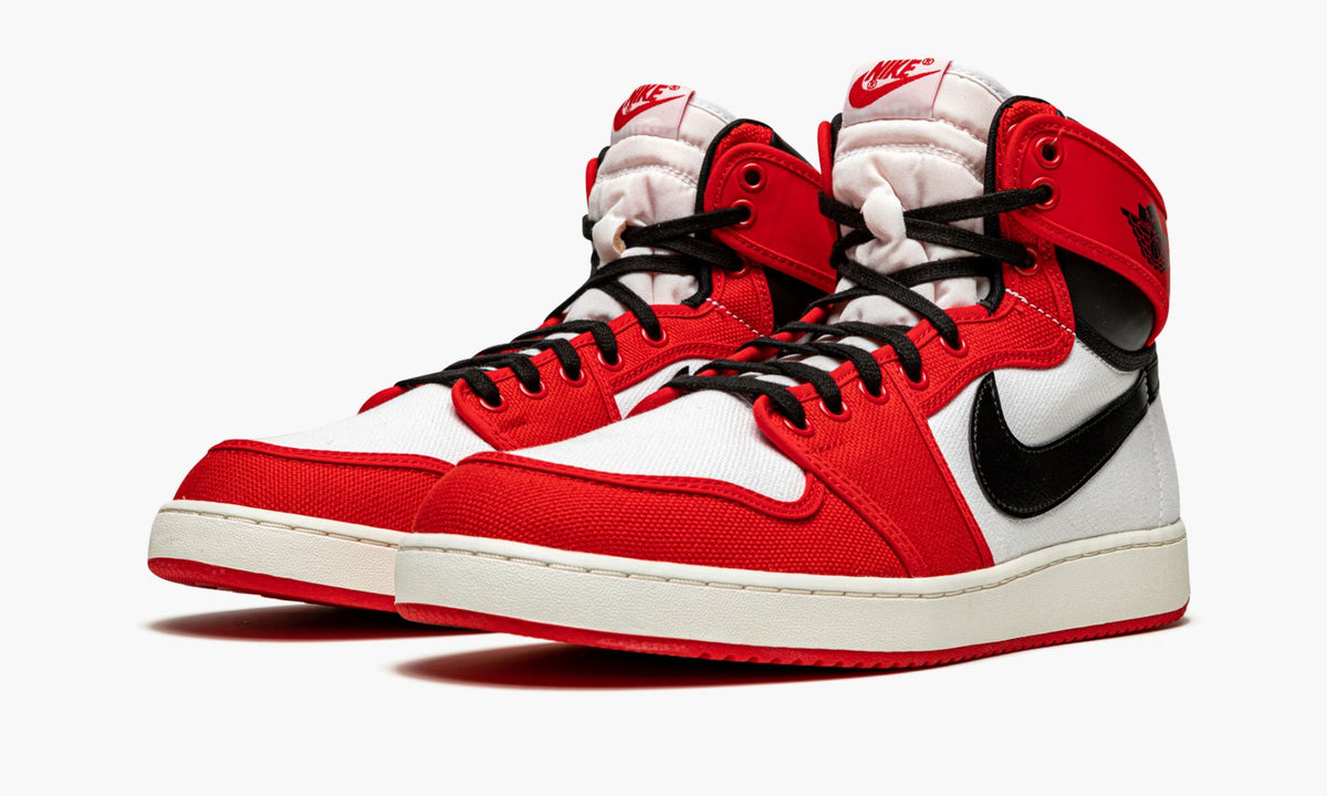 "Chicago" Air Jordan 1 KO - product photo shown in the listing for this item.