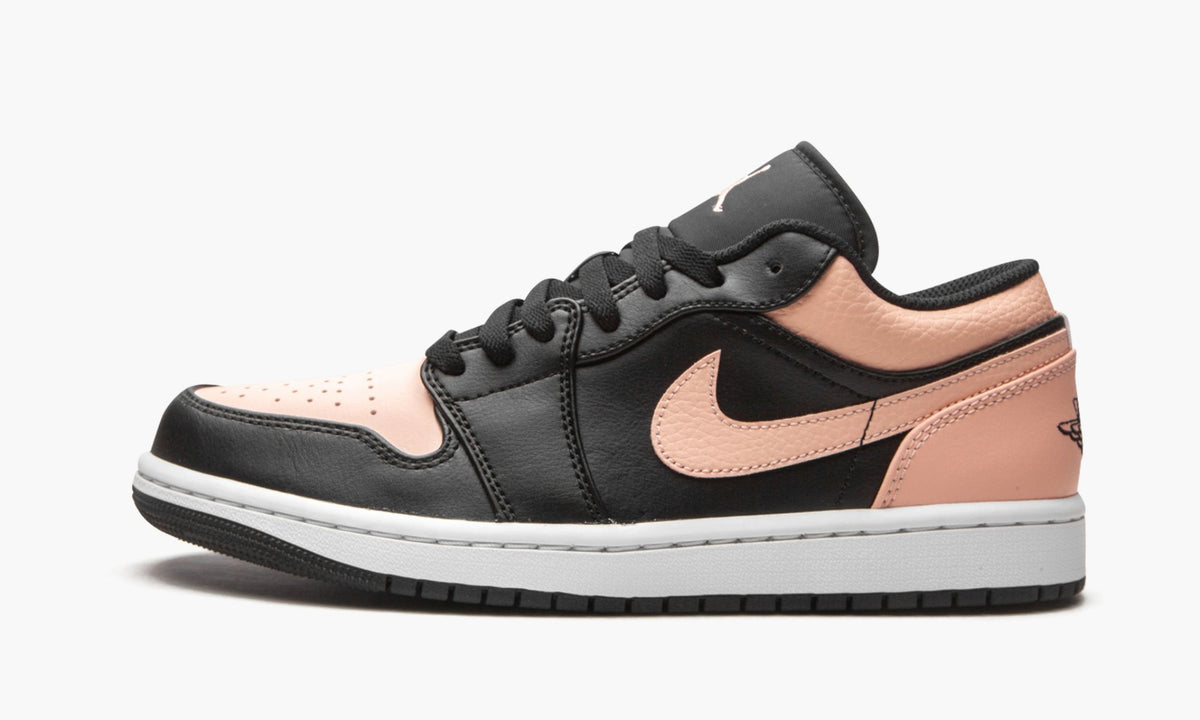 "Crimson Tint" Air Jordan 1 Low - product image from the listing.