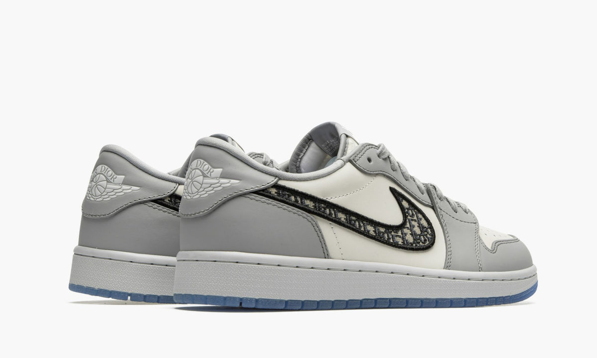 "Dior" Air Jordan 1 Low - product photo shown in the listing for this item.