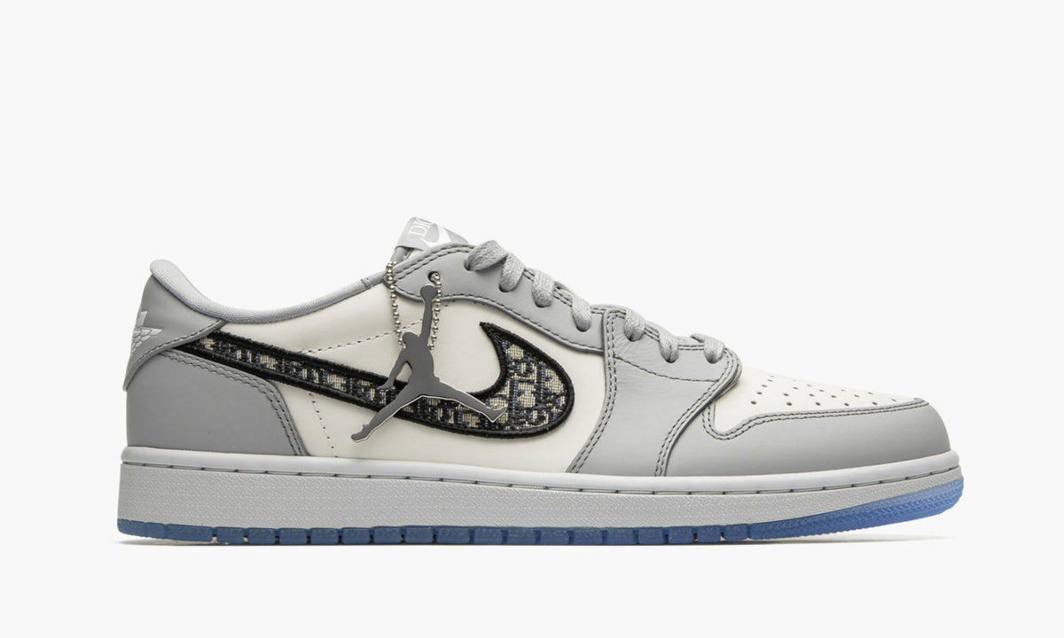 "Dior" Air Jordan 1 Low - product photo shown in the listing for this item.