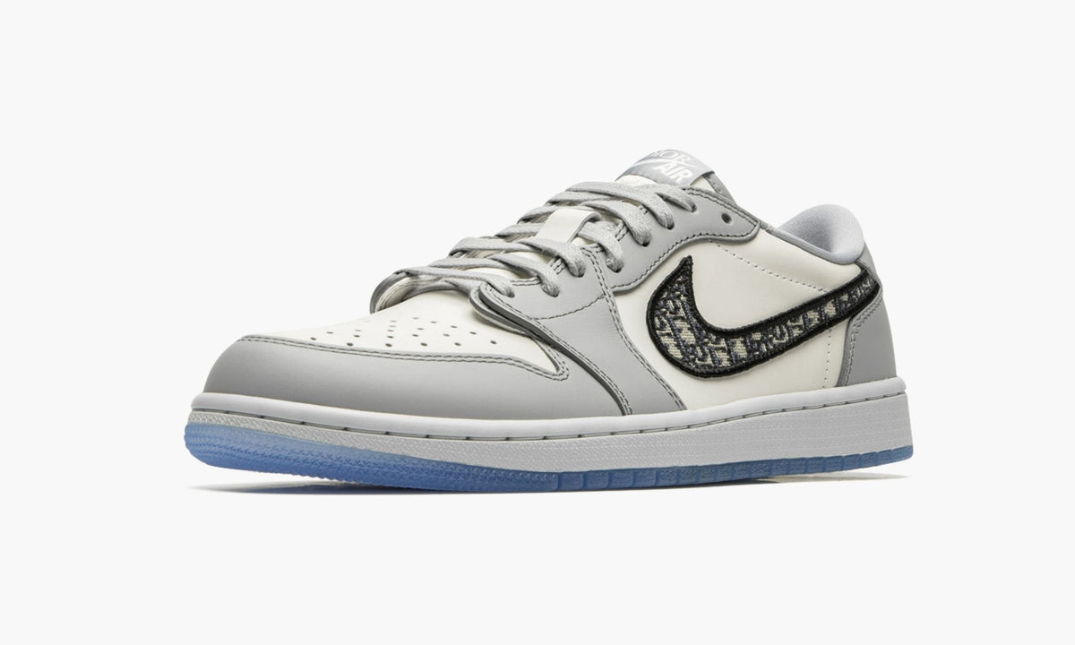 "Dior" Air Jordan 1 Low - product photo shown in the listing for this item.