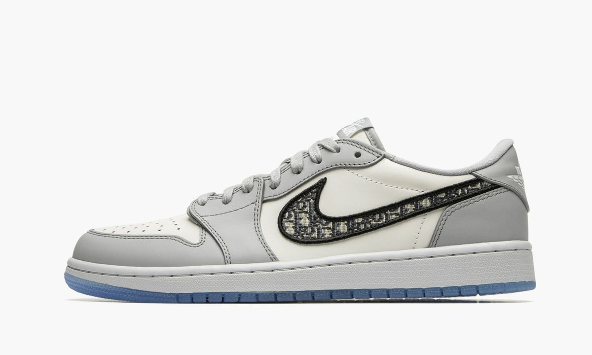 "Dior" Air Jordan 1 Low - product photo shown in the listing for this item.
