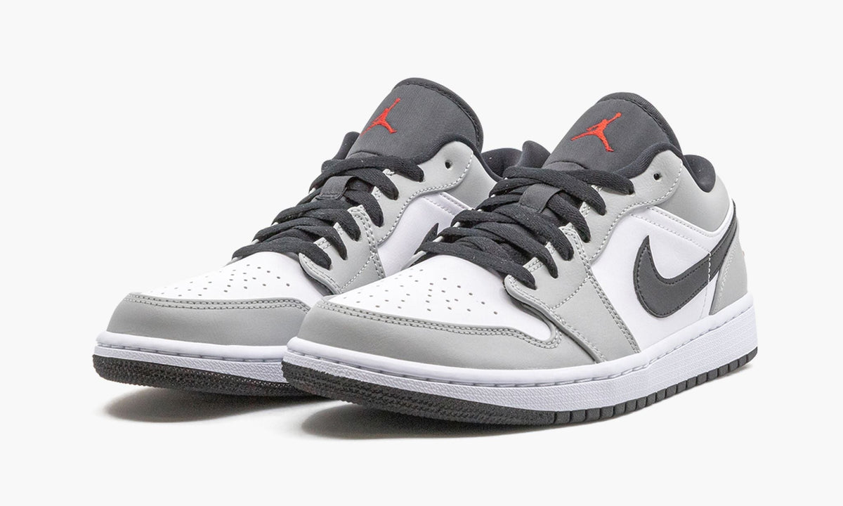 "Light Smoke Grey" Air Jordan 1 Low - product image from the listing.