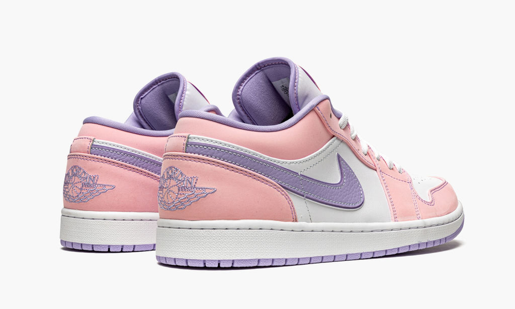 "Arctic Punch" Air Jordan 1 Low SE - product image from the listing.