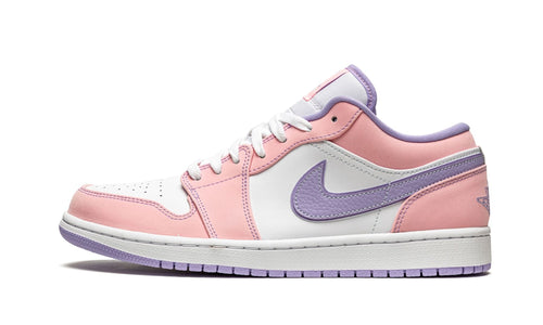 "Arctic Punch" Air Jordan 1 Low SE - product image from the listing.