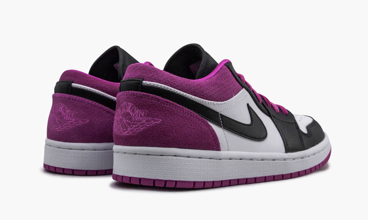 "Fuchsia" Air Jordan 1 Low SE - product image from the listing.