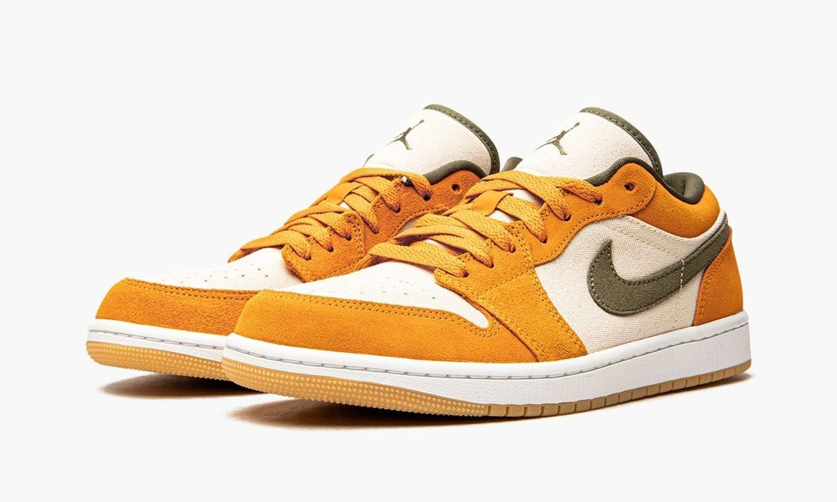 "Light Curry" Air Jordan 1 Low SE - product image from the listing.