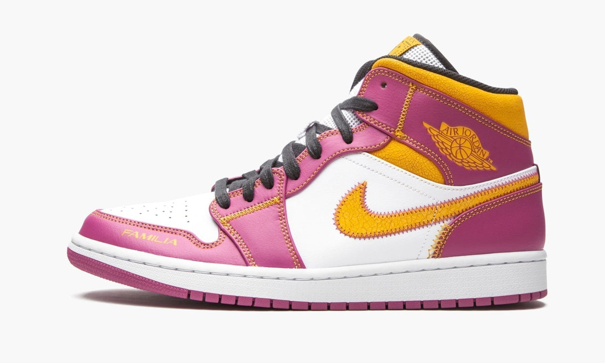 "Dia de los Muertos" Air Jordan 1 Mid - product image from the listing.