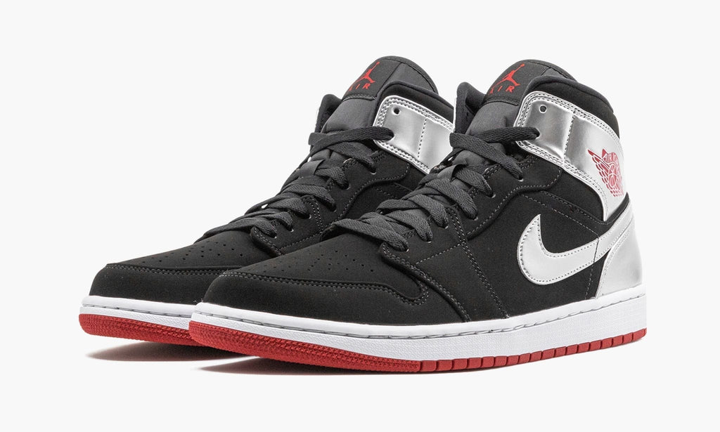 "Johnny Kilroy" Air Jordan 1 Mid - product image from the listing.