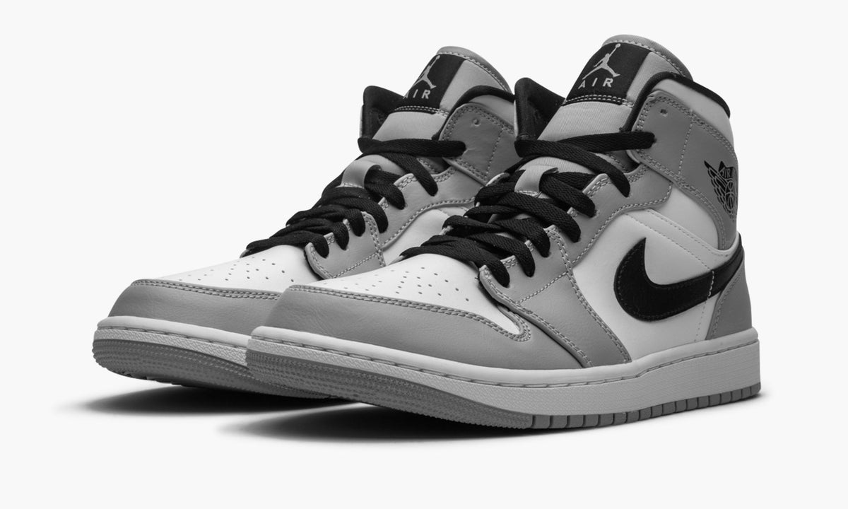 "Light Smoke Grey" Air Jordan 1 Mid - product image from the listing.