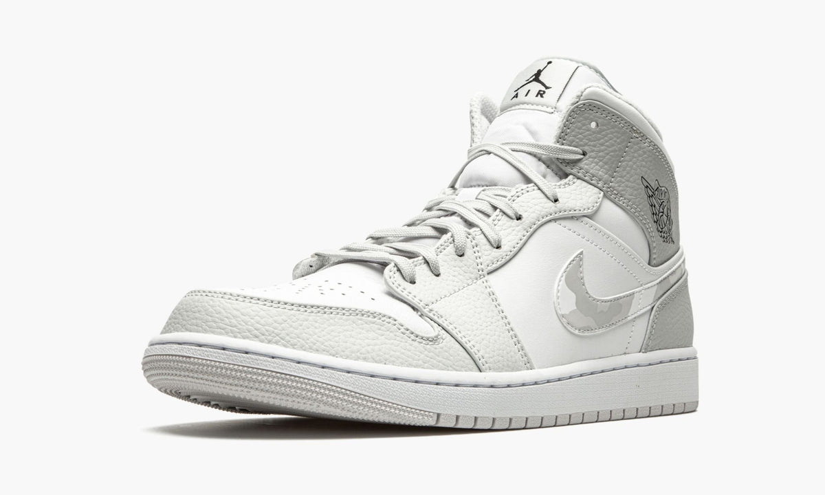 "White Camo" Air Jordan 1 Mid - product image from the listing.