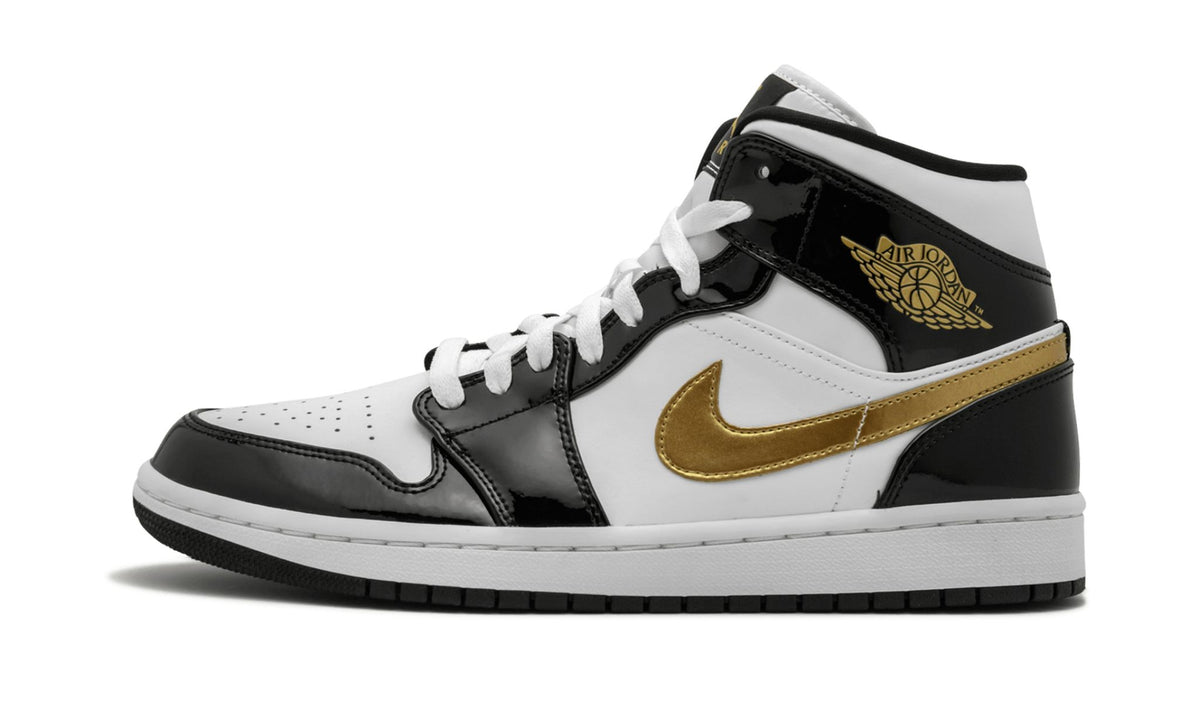 "Black Gold Patent Leather" Air Jordan 1 Mid SE - product image from the listing.