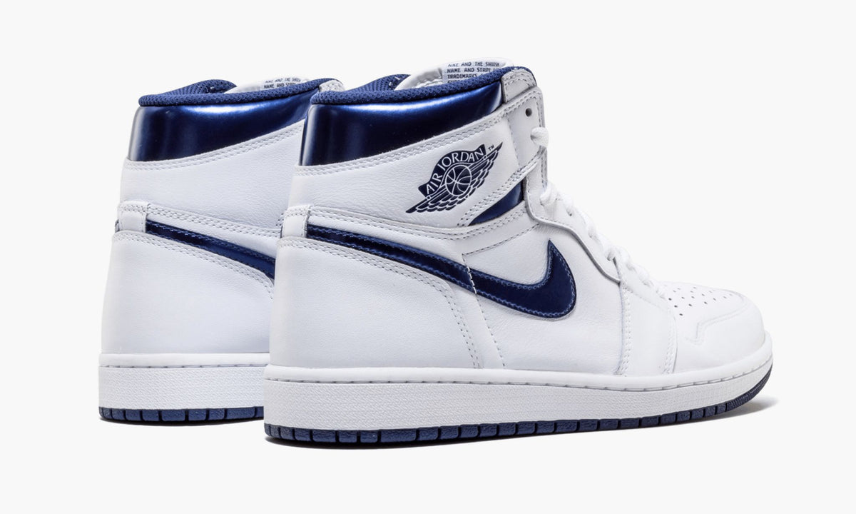 "Metallic Navy" Air Jordan 1 Retro - product image from the listing.
