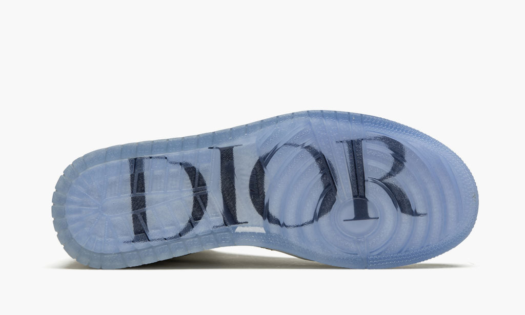 "Dior" Air Jordan 1 Retro High - product image from the listing.