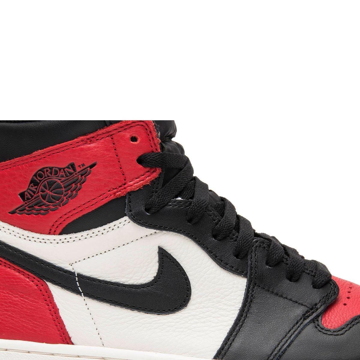 "Bred Toe" Air Jordan 1 Retro High OG 555088-610 - product image from the listing.