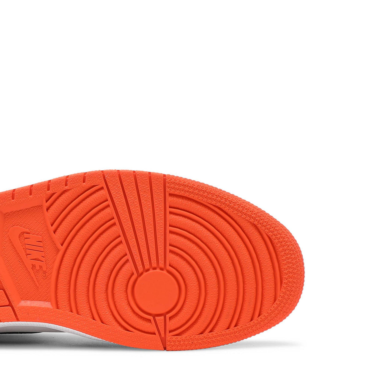 "Electro Orange" Air Jordan 1 Retro High OG 555088-180 - product image from the listing.