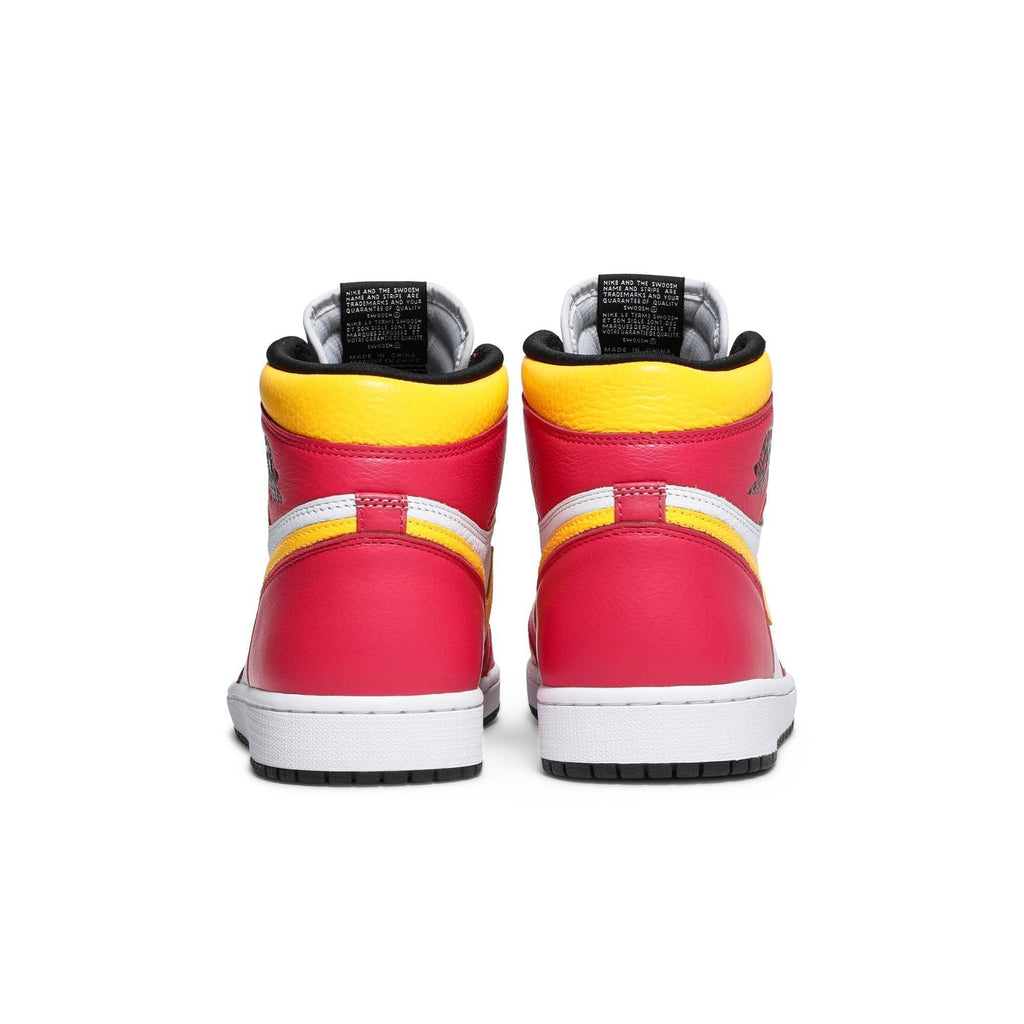 "Light Fusion Red" Air Jordan 1 Retro High OG 555088-603 - product image from the listing.