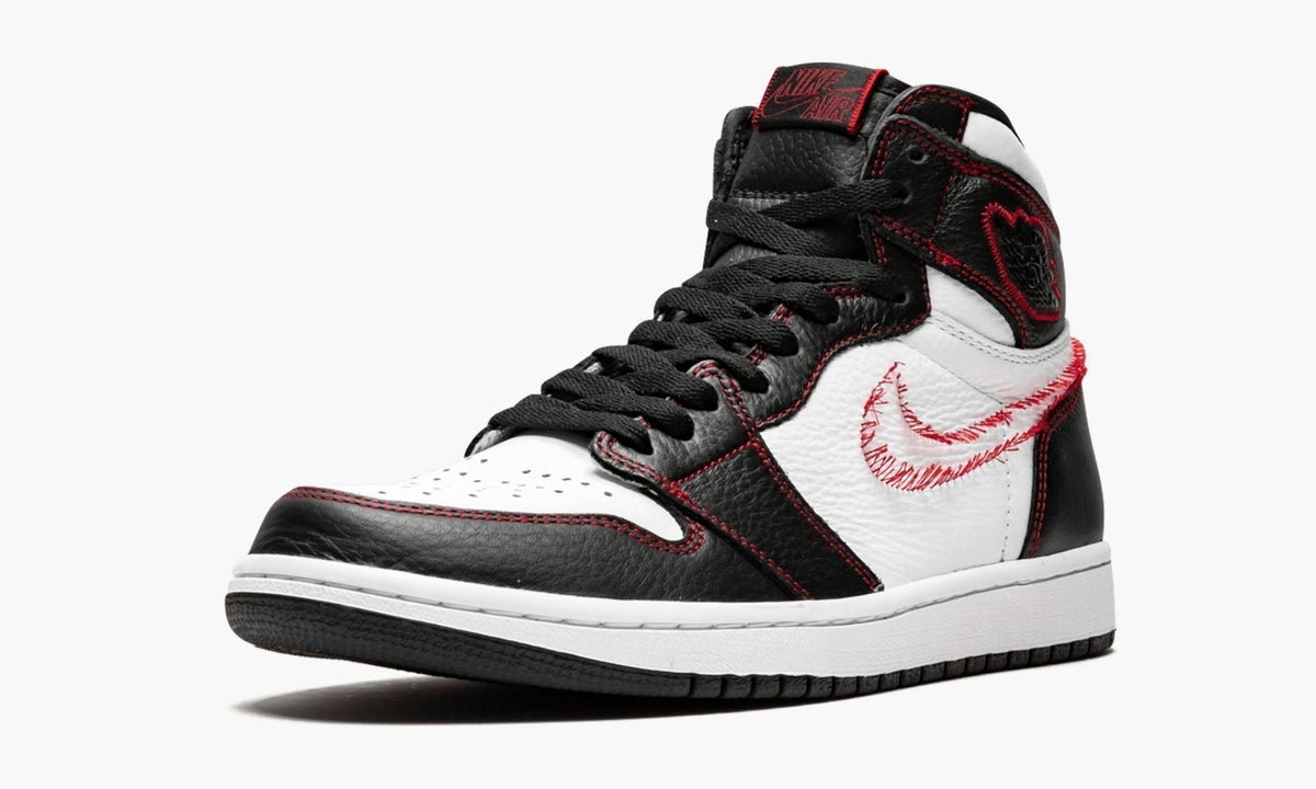 "Defiant Yellow" Air Jordan 1 Retro High OG - product image from the listing.
