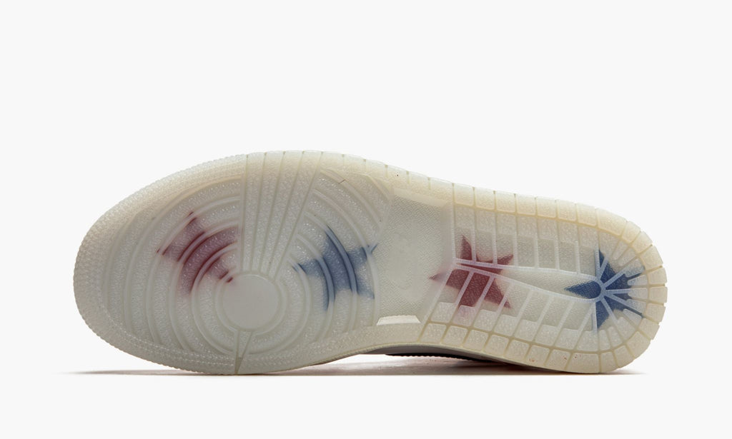 "Trophy Room - Chicago" Air Jordan 1 Retro High OG - product image from the listing.