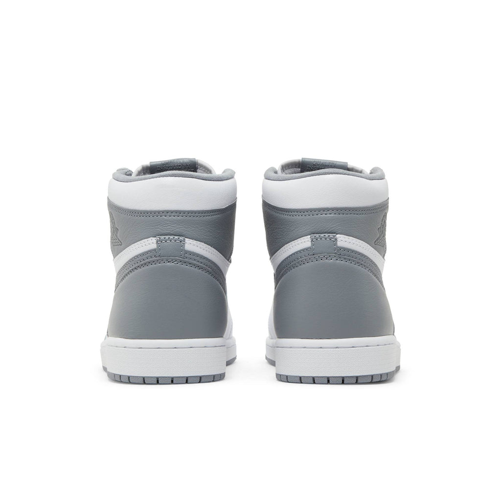 Stealth - Air Jordan 1 Retro High OG 555088-037 - product image from the listing.