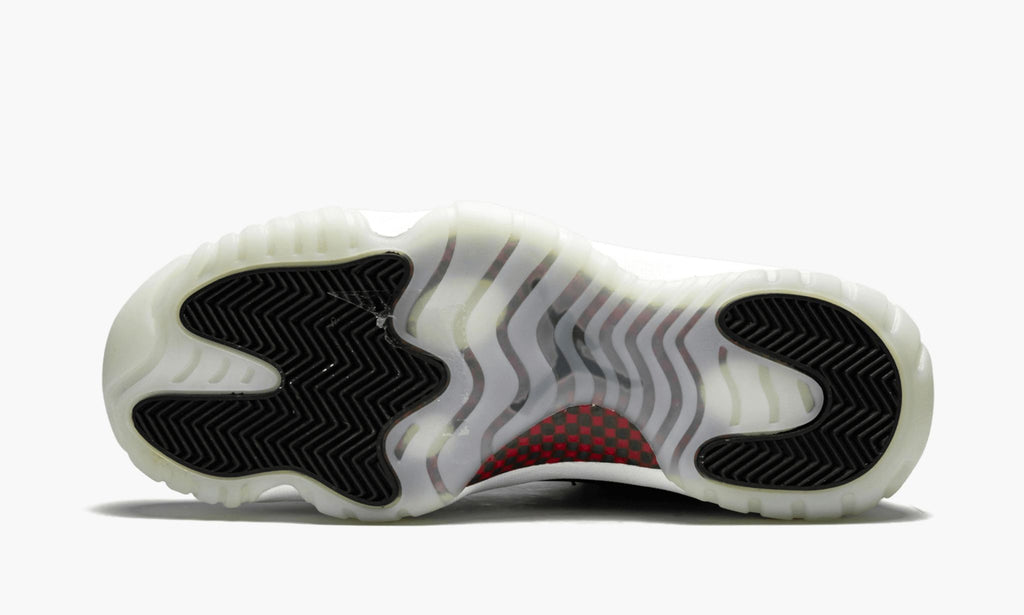 "72-10" Air Jordan 11 Retro - product image from the listing.