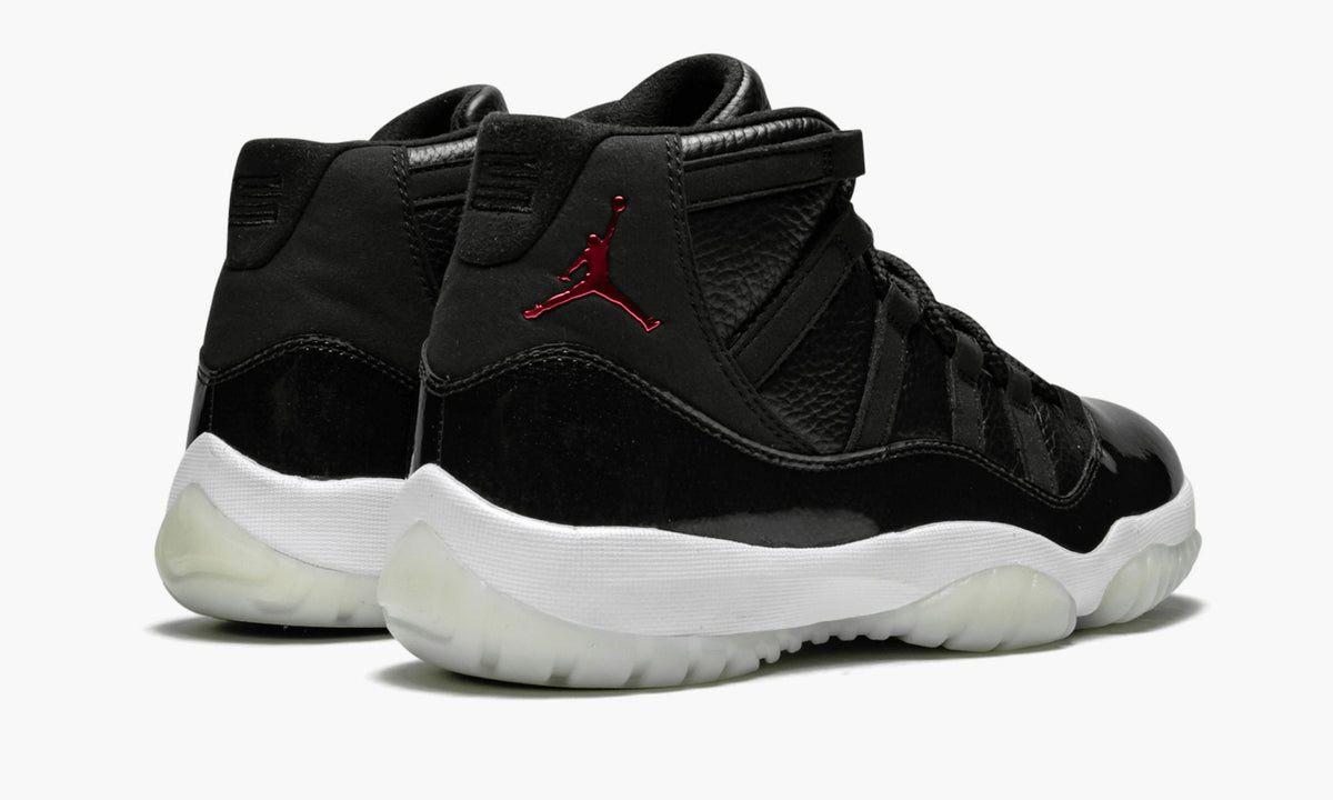 "72-10" Air Jordan 11 Retro - product image from the listing.