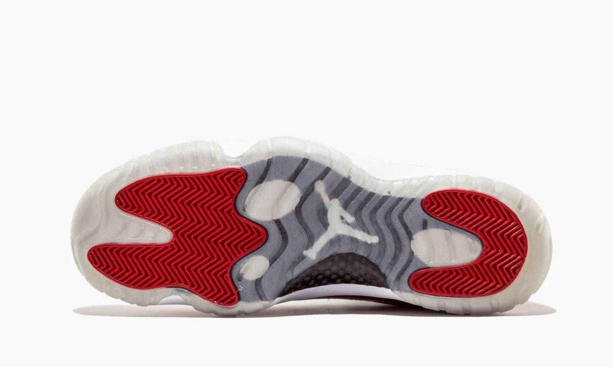 "Cherry" Air Jordan 11 Retro Low - product image from the listing.