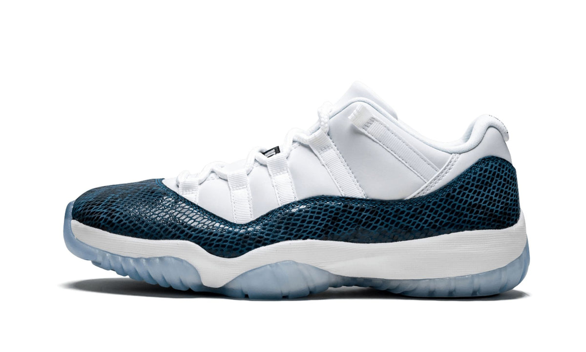 "Blue Snakeskin" Air Jordan 11 Retro Low LE - product image from the listing.