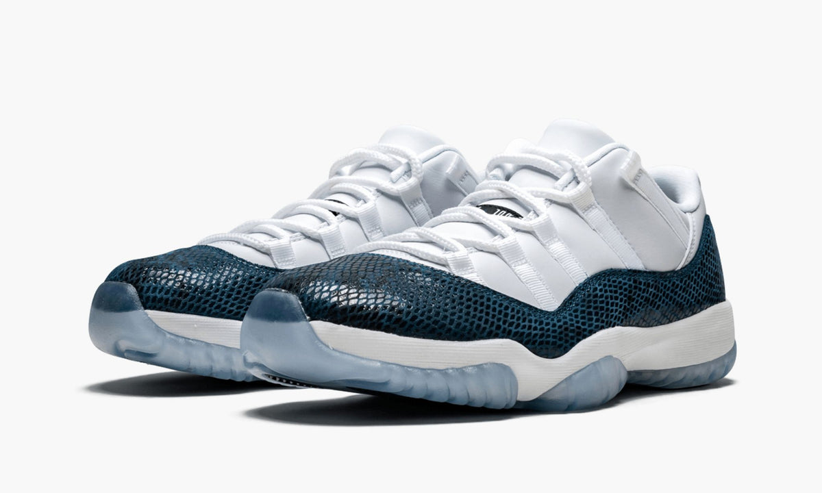 "Blue Snakeskin" Air Jordan 11 Retro Low LE - product image from the listing.