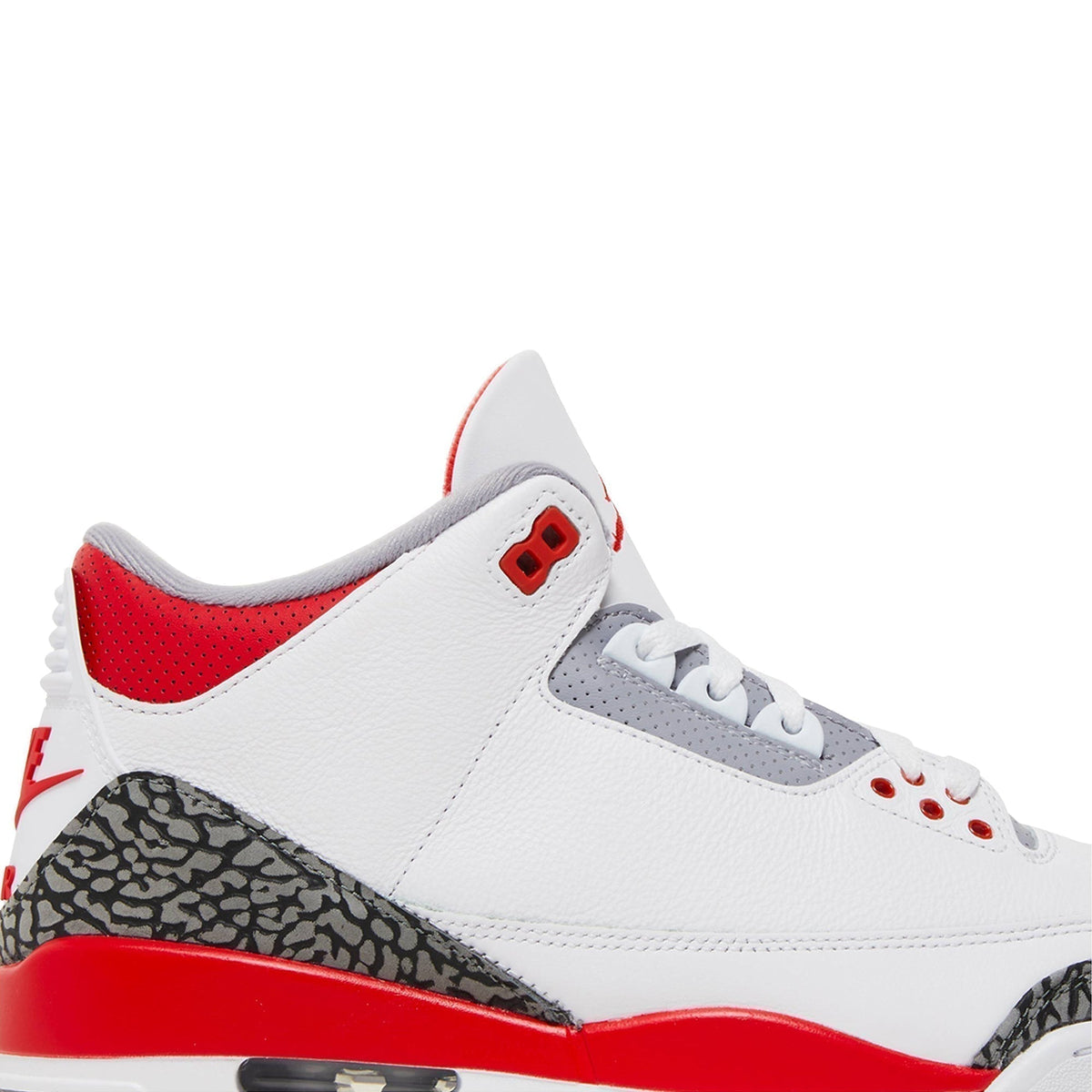 "Fire Red" Air Jordan 3 Retro 2022 DN3707-160 - product image from the listing.