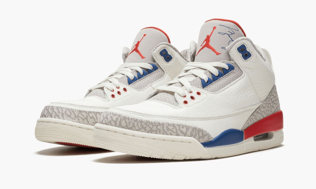 "International Flight" Air Jordan 3 Retro - product image from the listing.