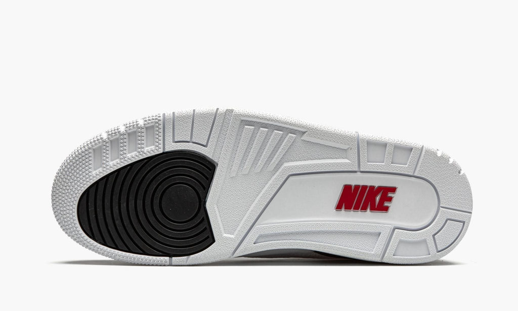 "Fire Red" Air Jordan 3 Retro SE DNM - product image from the listing.