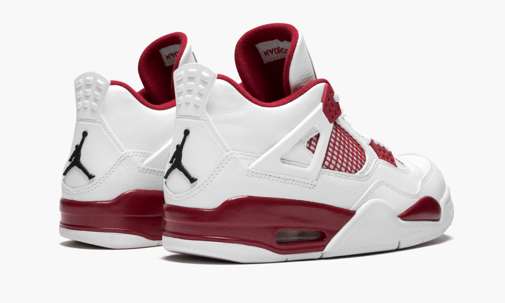 "Alternate" Air Jordan 4 Retro - product image from the listing.