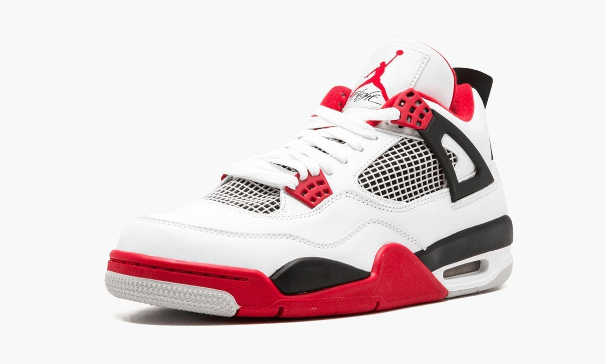 "Fire Red" Air Jordan 4 Retro - product image from the listing.